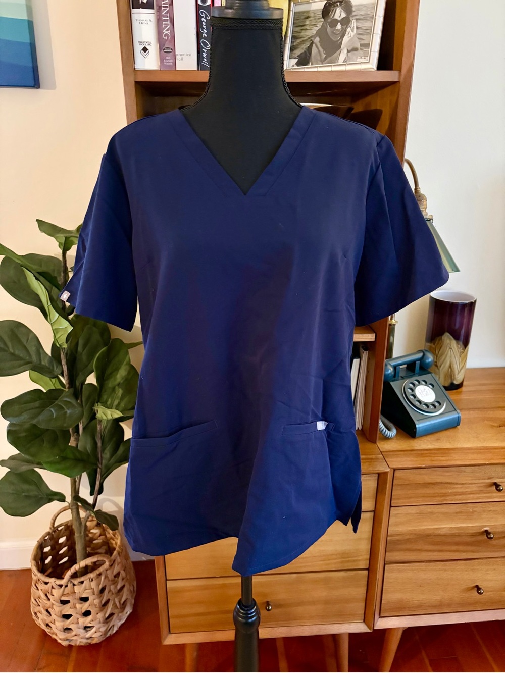 Figs Technical Collection Navy V-Neck Scrub Top